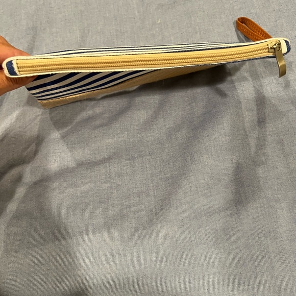 Wristlet - Picture 2 of 5